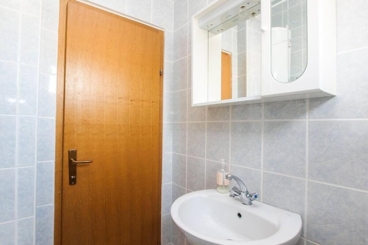 Apartments Sima Трогір Екстер'єр фото