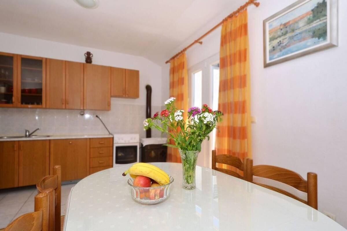 Apartments Sima Трогір Екстер'єр фото