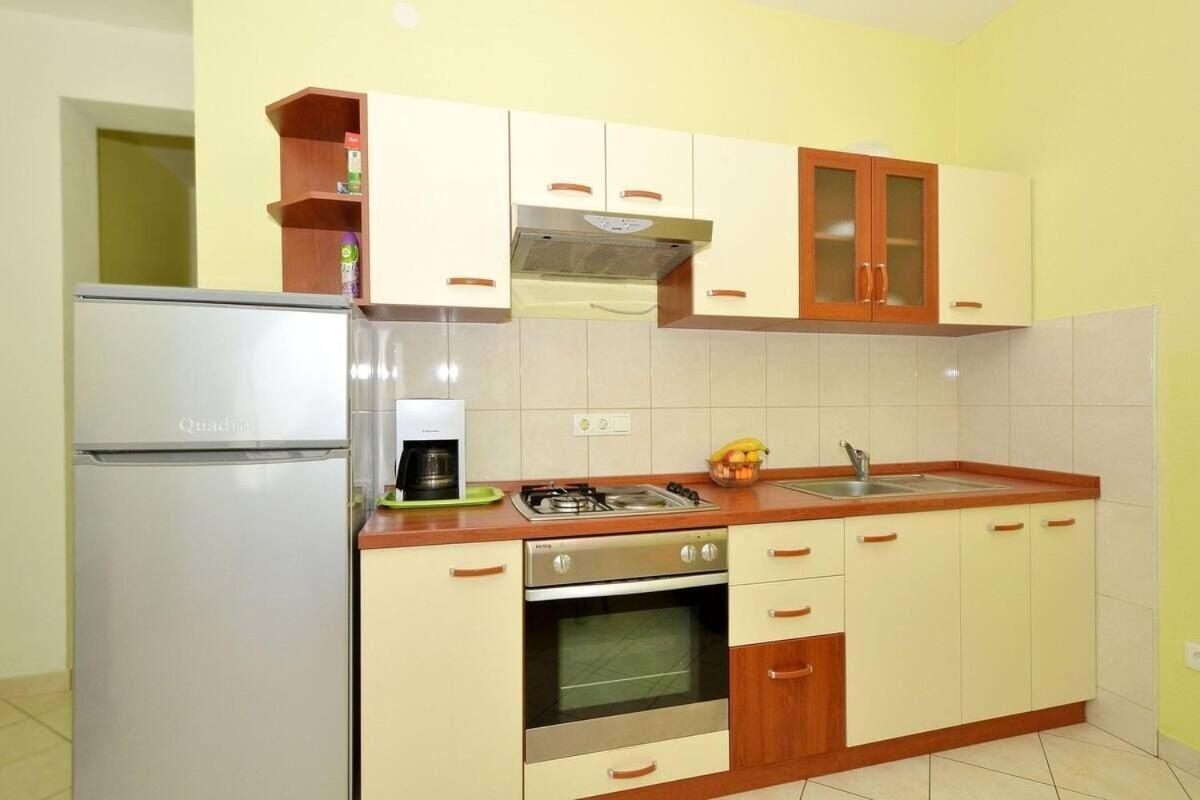 Apartments Sima Трогір Екстер'єр фото