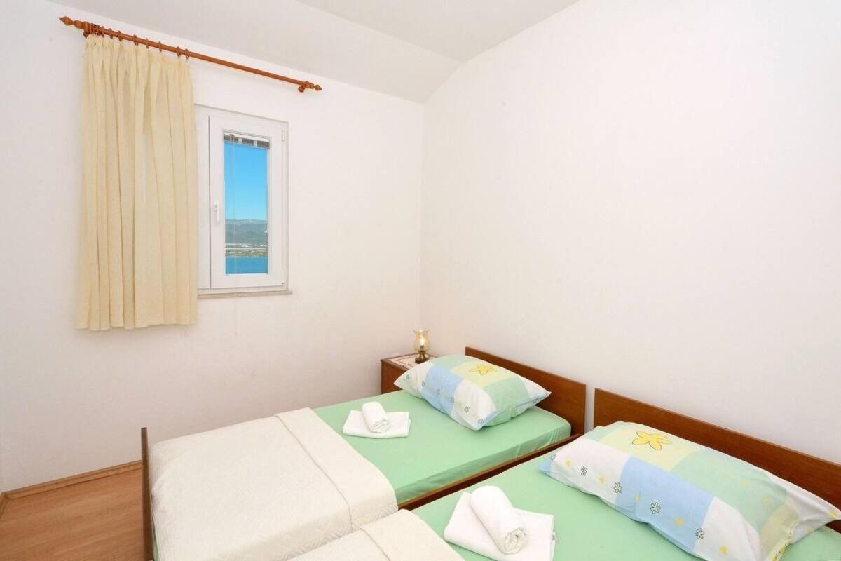 Apartments Sima Трогір Екстер'єр фото