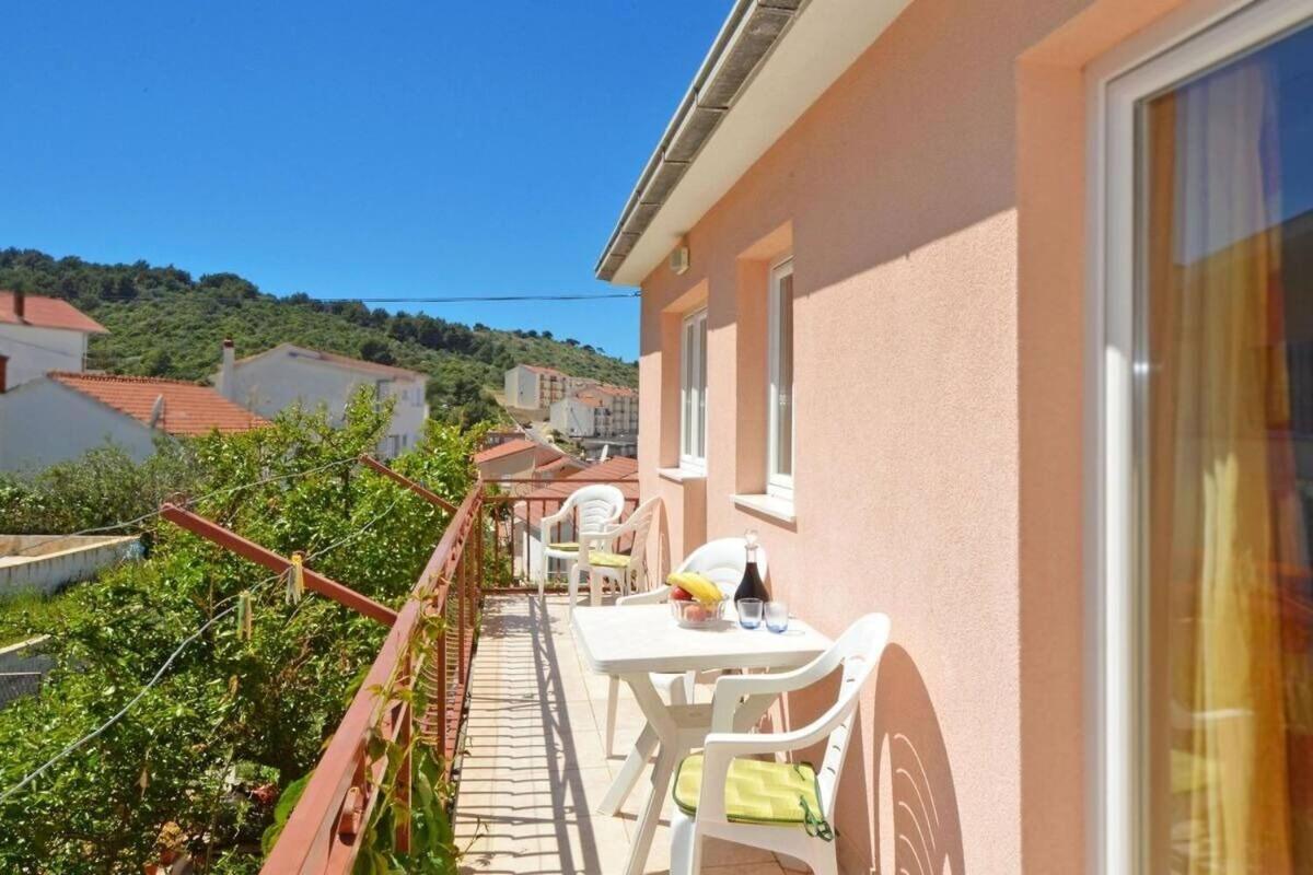 Apartments Sima Трогір Екстер'єр фото