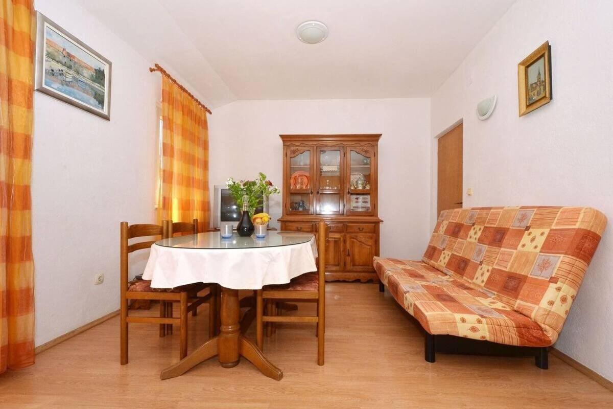 Apartments Sima Трогір Екстер'єр фото